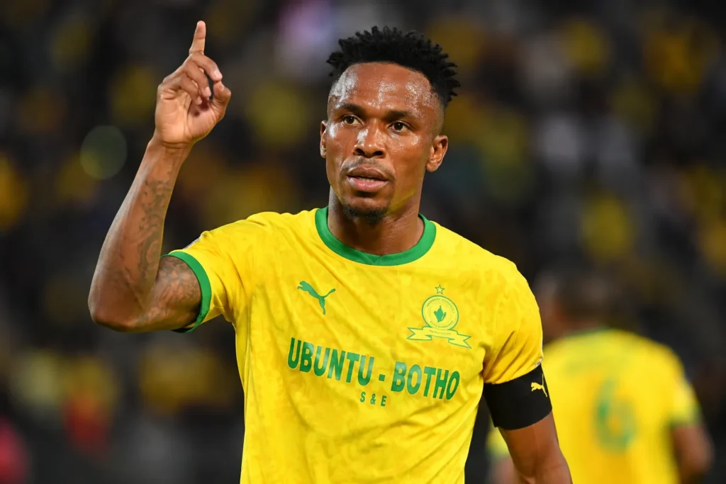 Themba Zwane Renew Contact With Mamelodi Sundowns