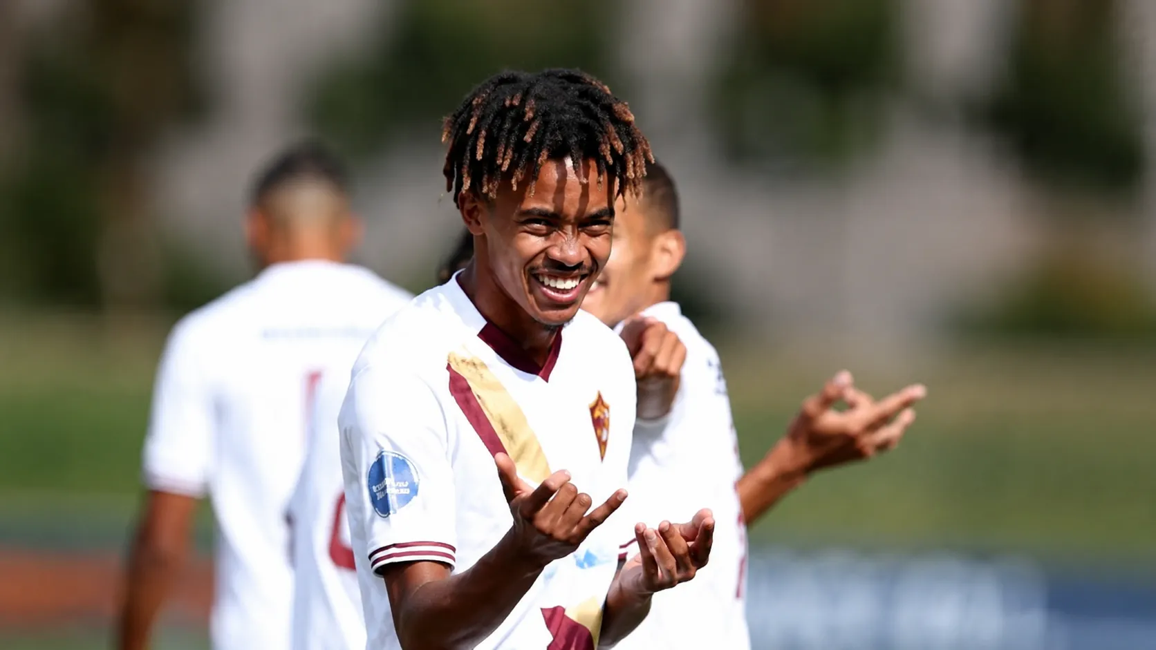 Antonio van Wyk join Mamelodi Sundowns